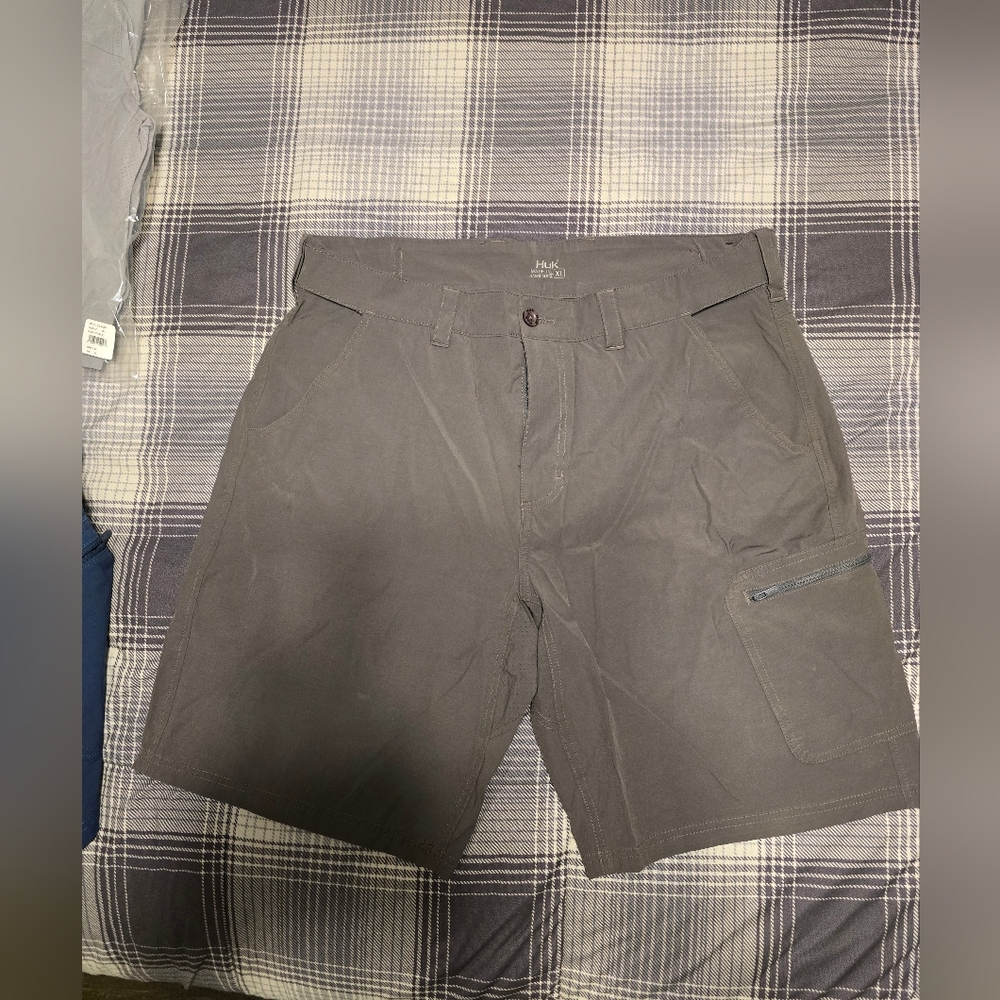 Men's  HUK Gray  Shorts
